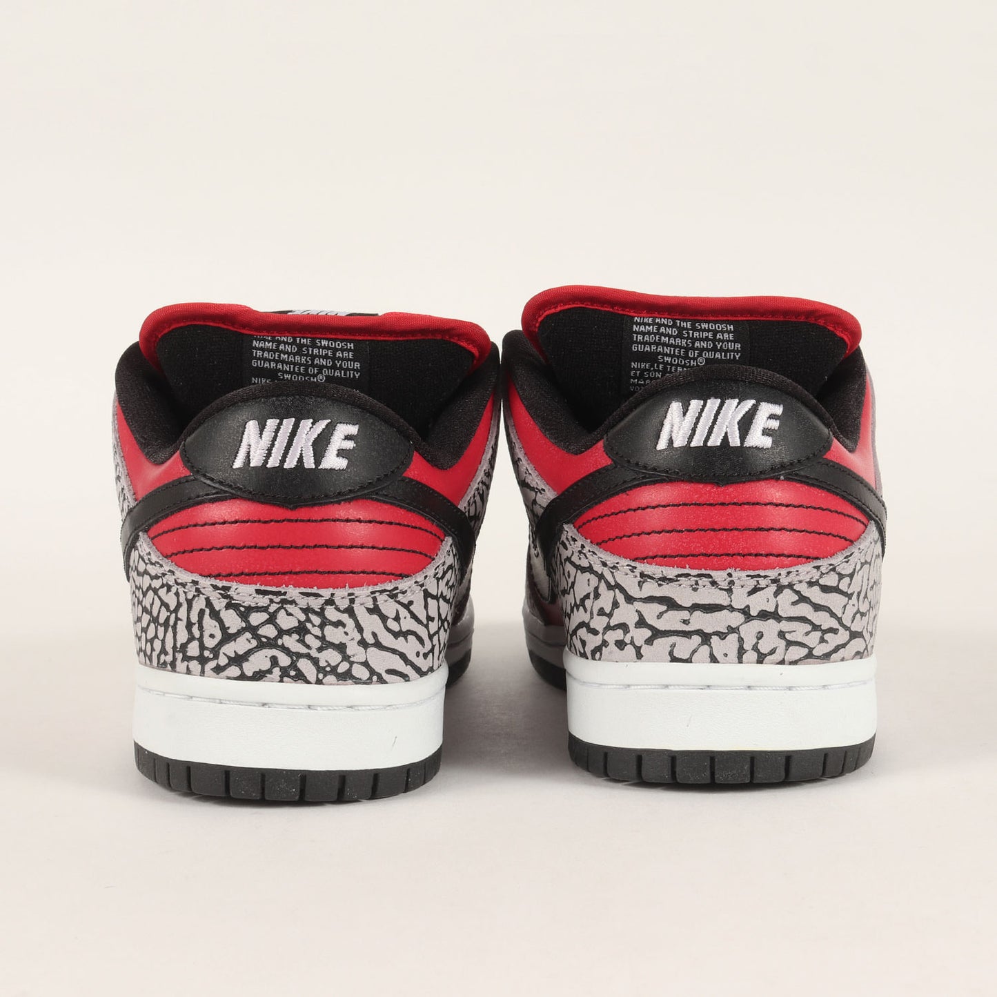 ×NIKE DUNK LOW PREMIUM SB 赤セメント (313170-600 / デッドストック)