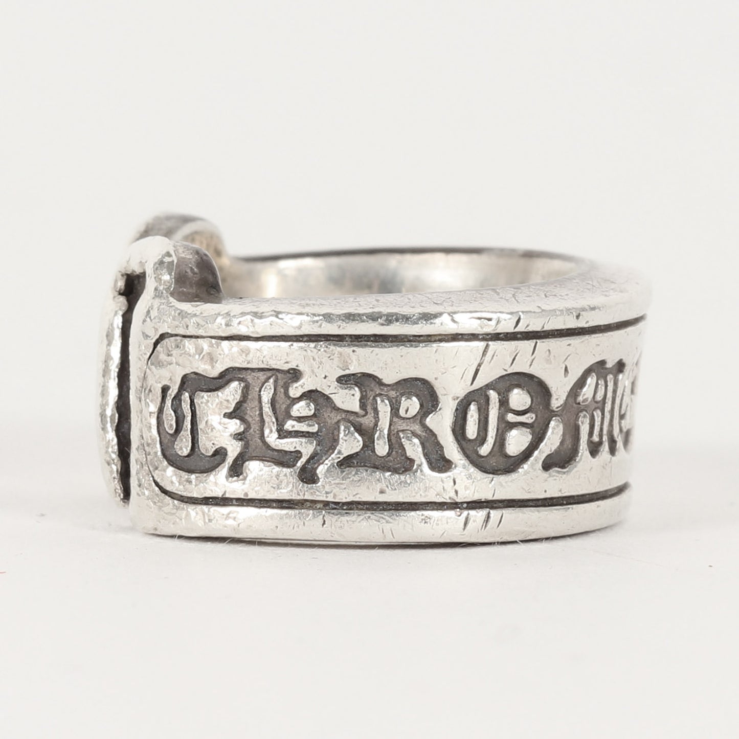 スモール スクロール ラベル リング(LG SCROLL LABE)