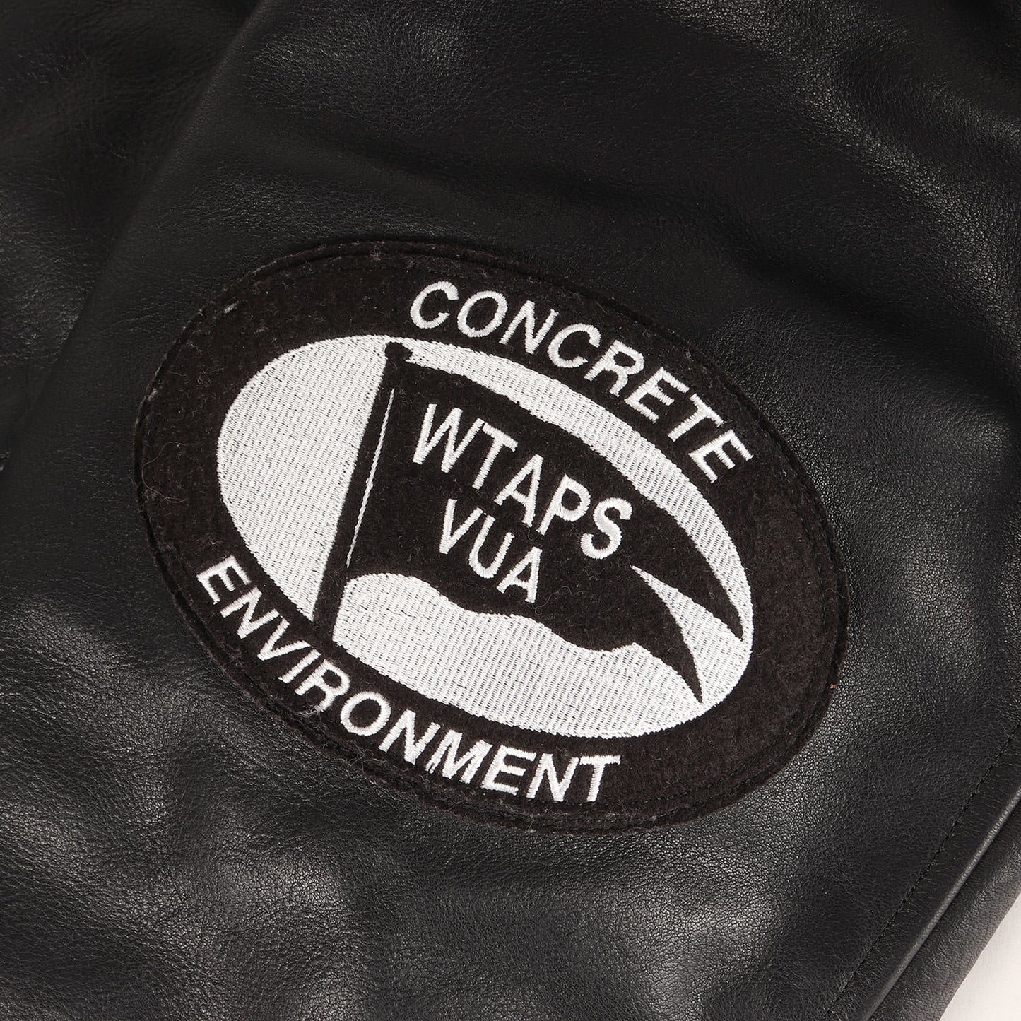 25SS 20周年記念 初売り限定 ×NEIGHBORHOOD ×WTAPS オールレザー バーシティジャケット(20th ALL LEATHER JACKET)