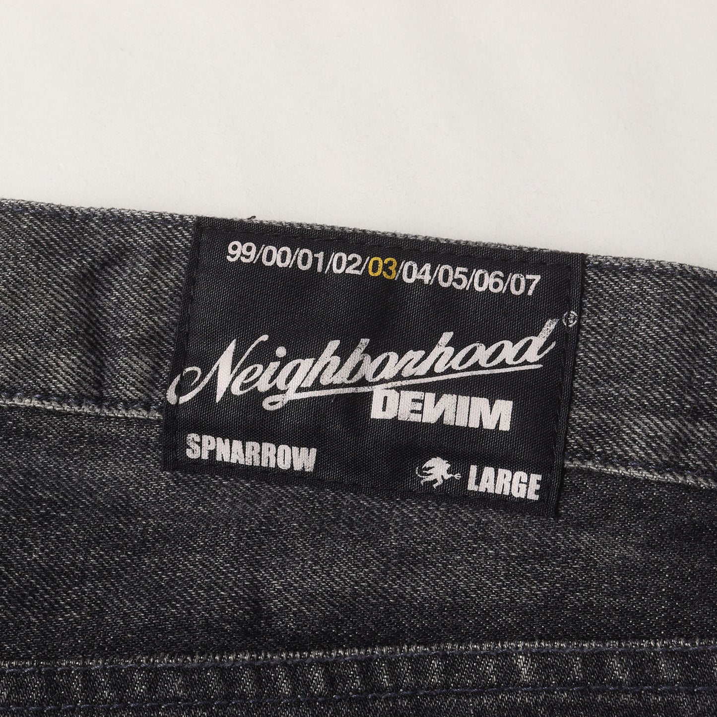 00s ウォッシュド SPナロー デニムパンツ