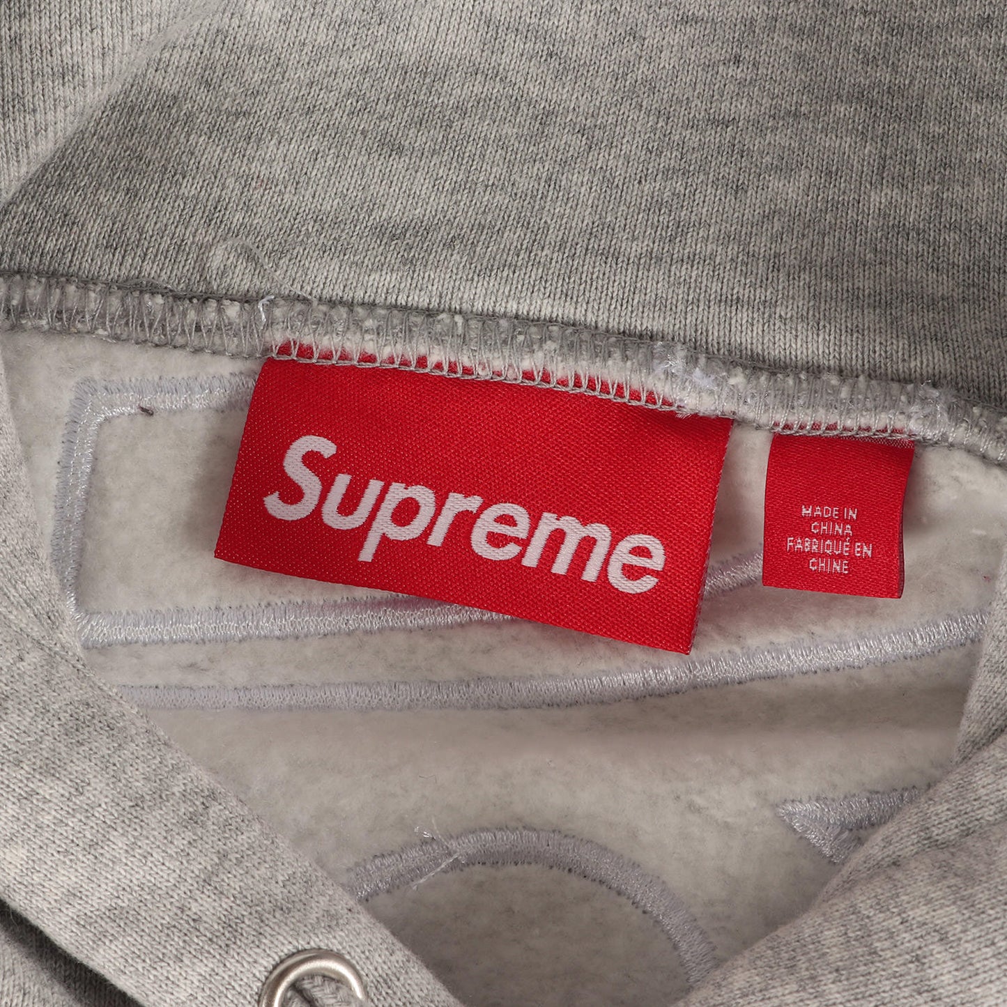 25AW ビッグ サテンアップリケ スウェットパーカー(Satin Applique Hooded Sweatshirt)