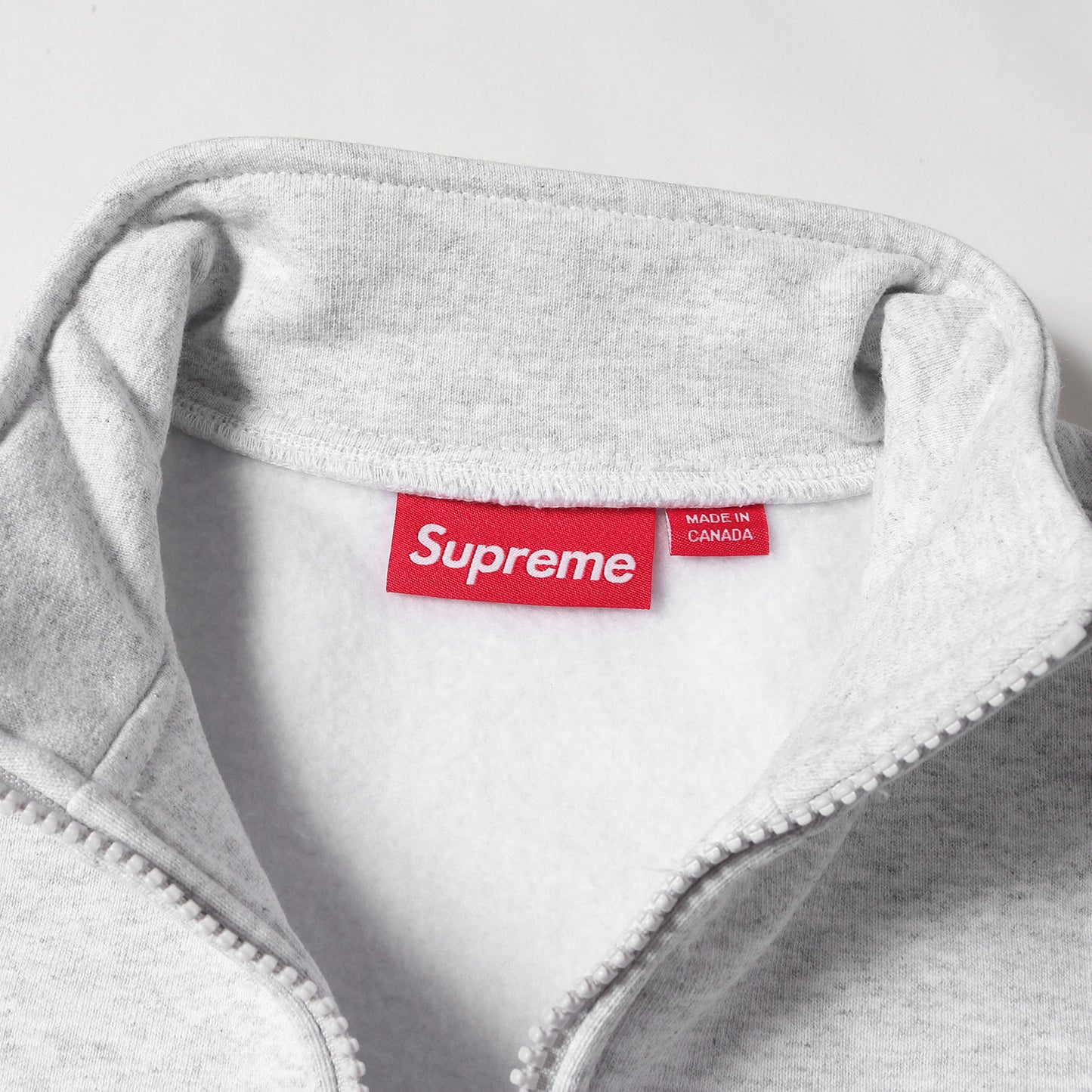 24AW カレッジロゴ ハーフジップ プルオーバー スウェット(Collegiate Half Zip Pullover)