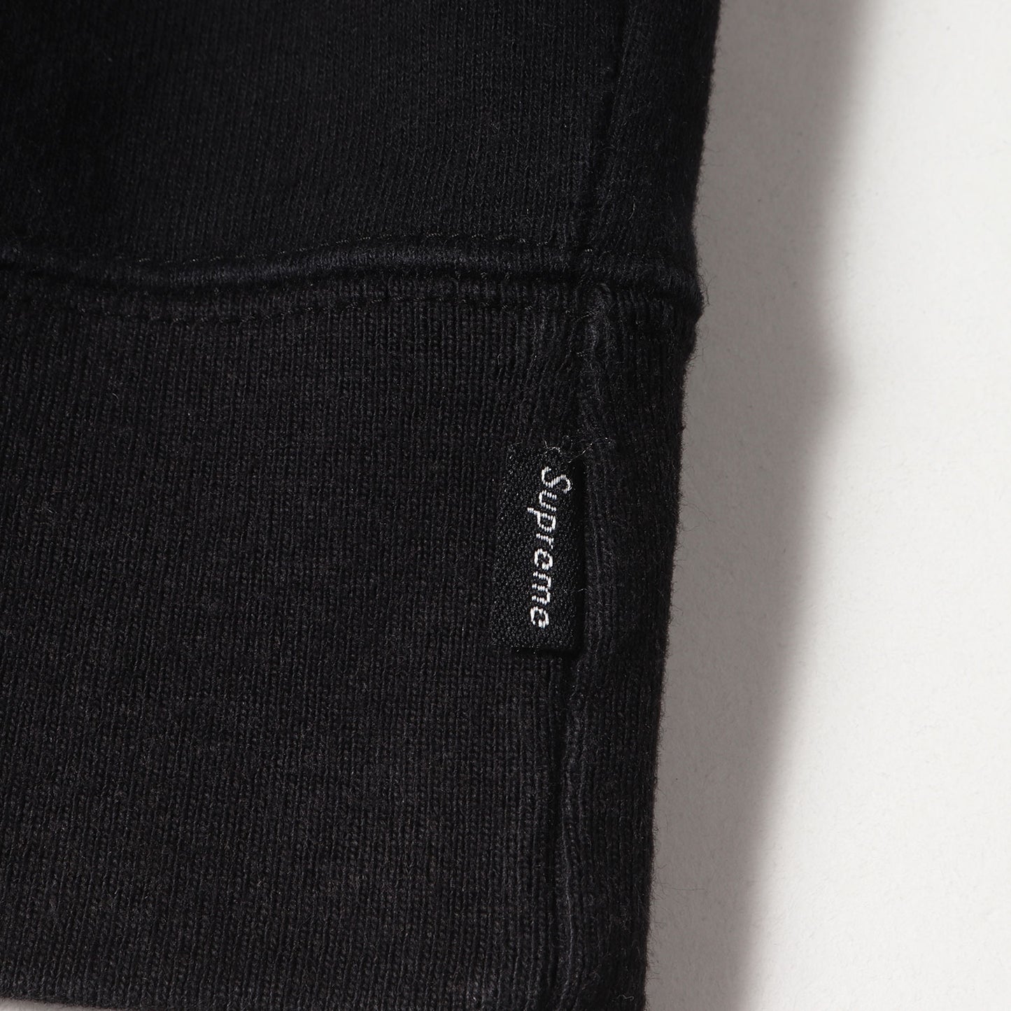 ブロックバスターロゴ スウェットパーカー(Blockbuster Hooded Sweatshirt)