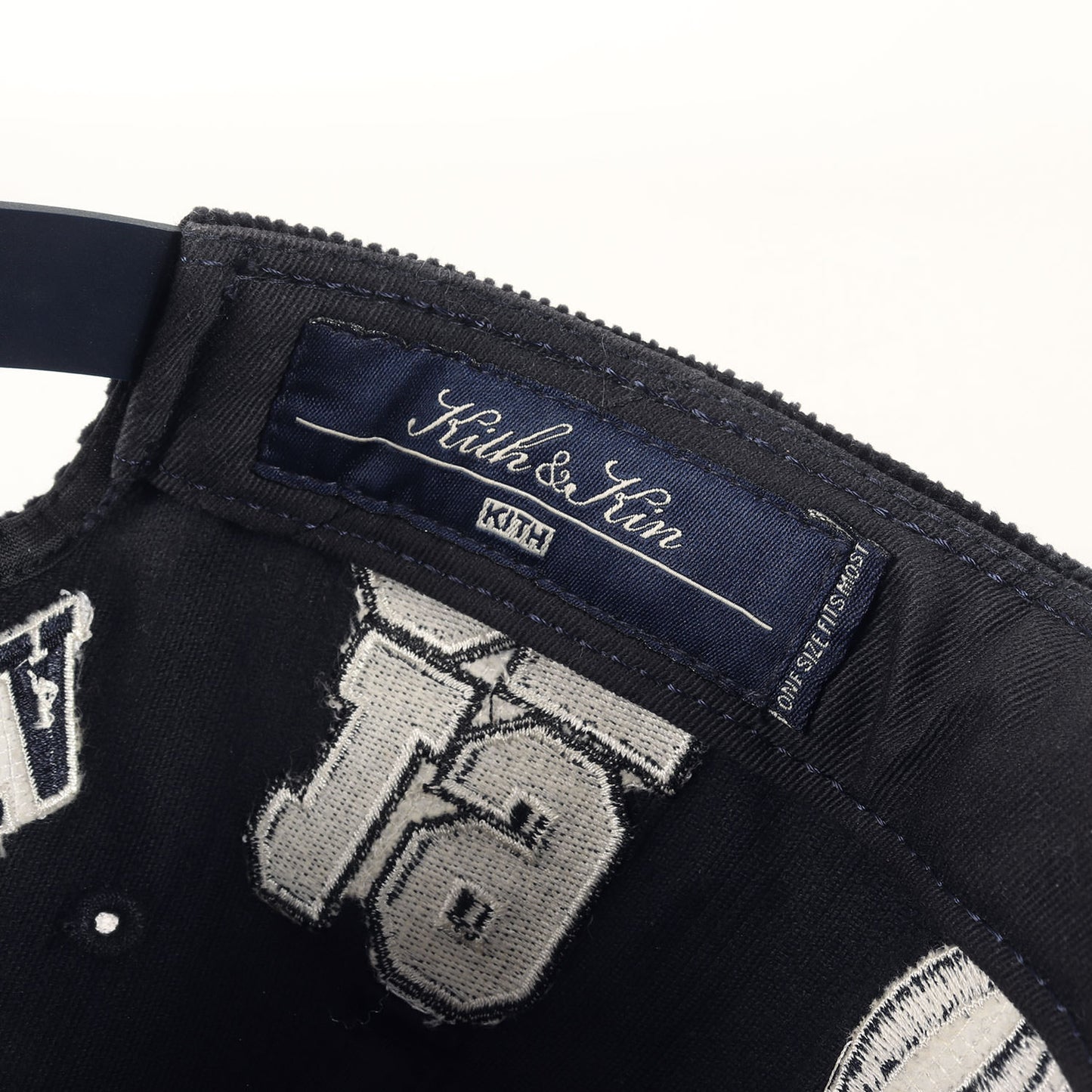 22AW ×NEW ERA コーデュロイ ベースボールキャップ