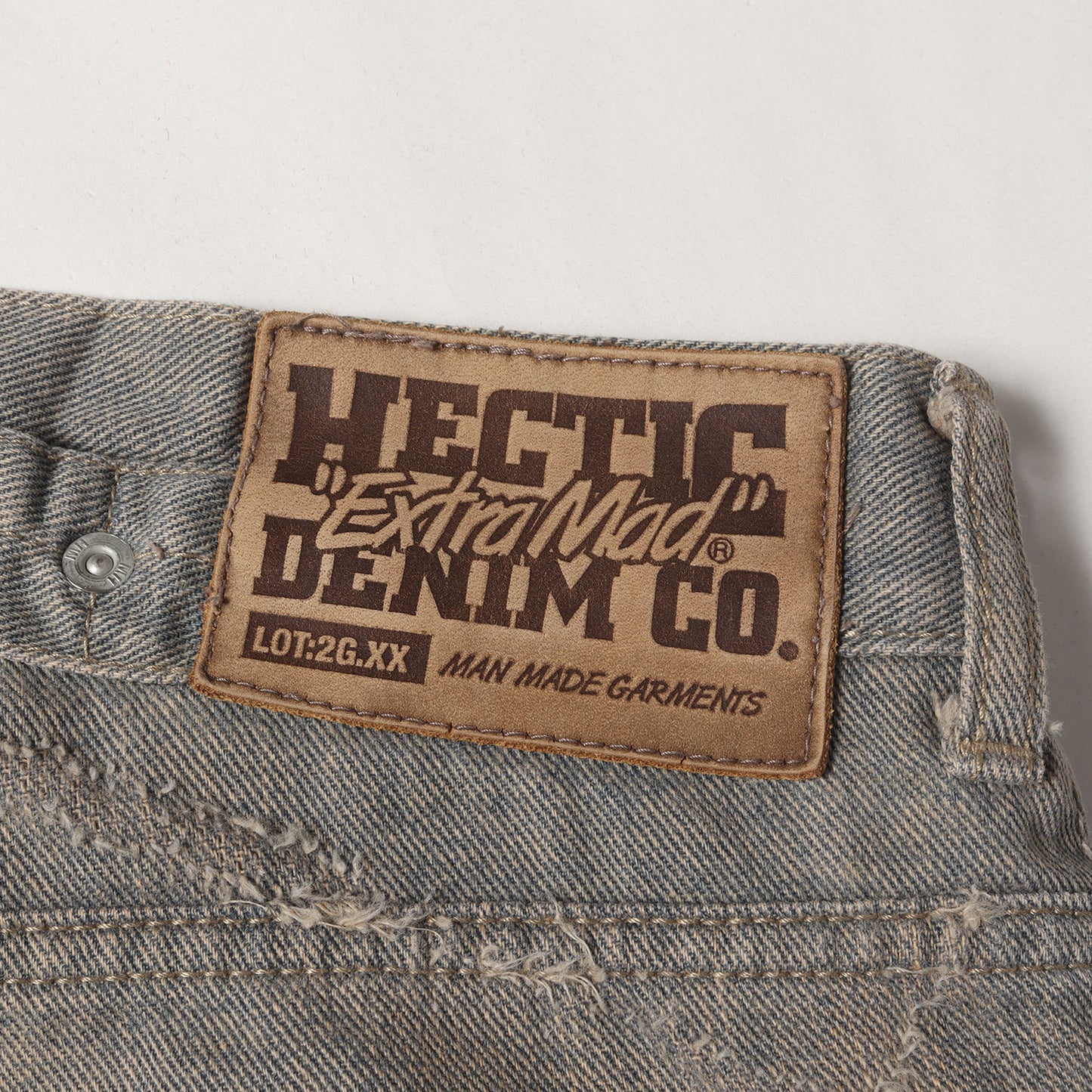 00s ダメージ加工 シンチバック付き ニードルステッチ デニムパンツ