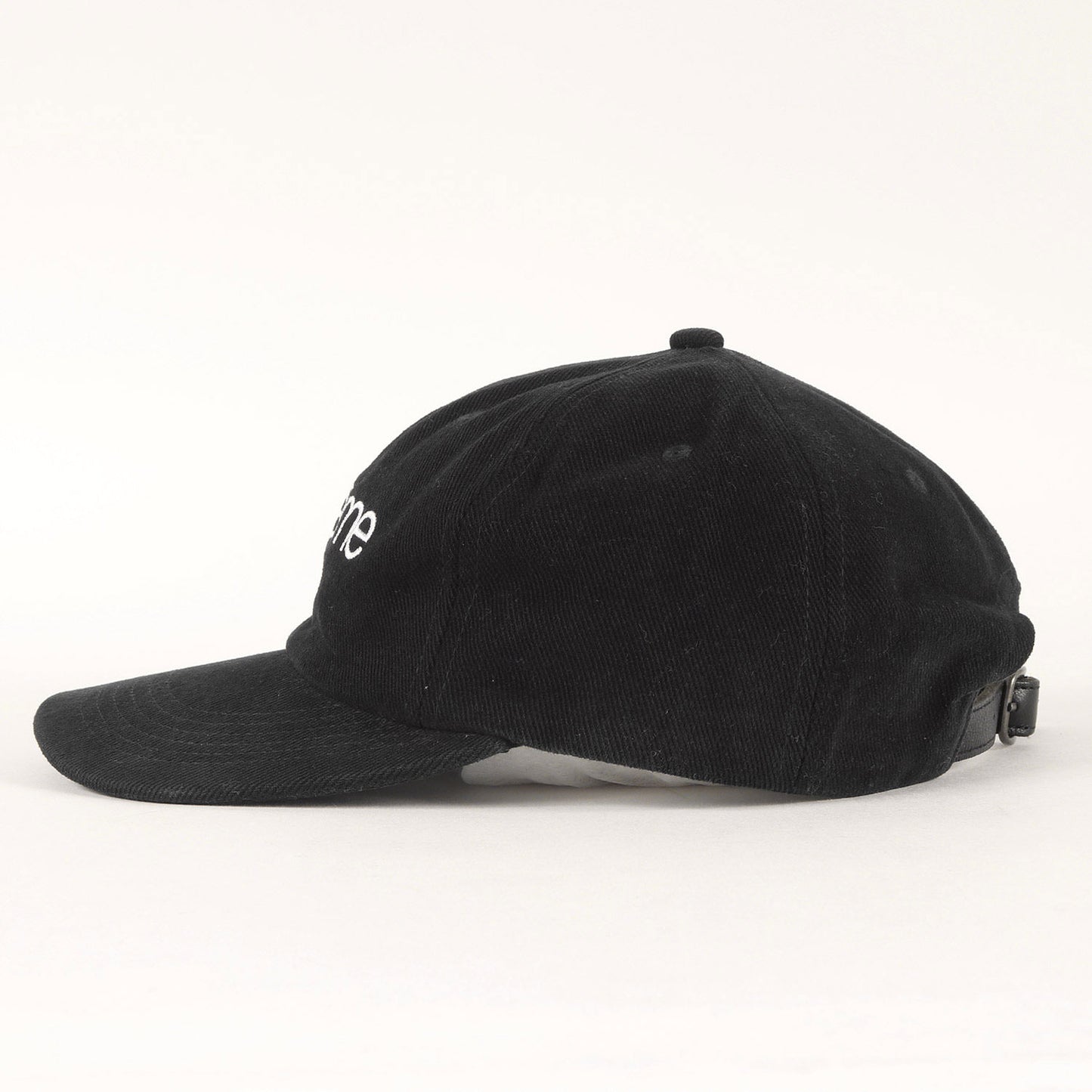 クラシックロゴ刺繍 6パネルキャップ(Classic Logo 6-Panel)