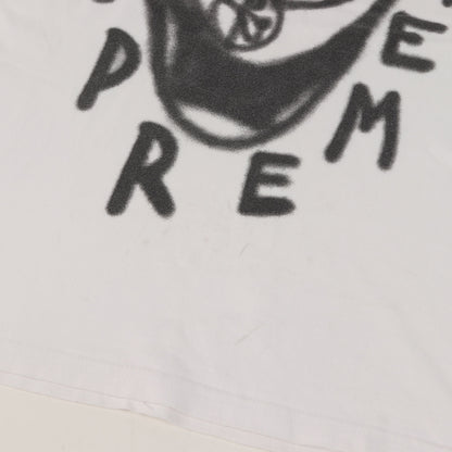 ×sancheeto スプレー グラフィック Tシャツ(Smile Tee)