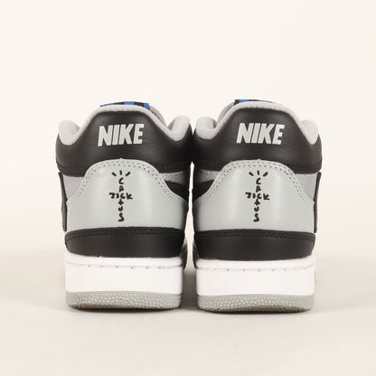 ×Travis Scott ATTACK SP CACTUS JACK (HF4198-001)
