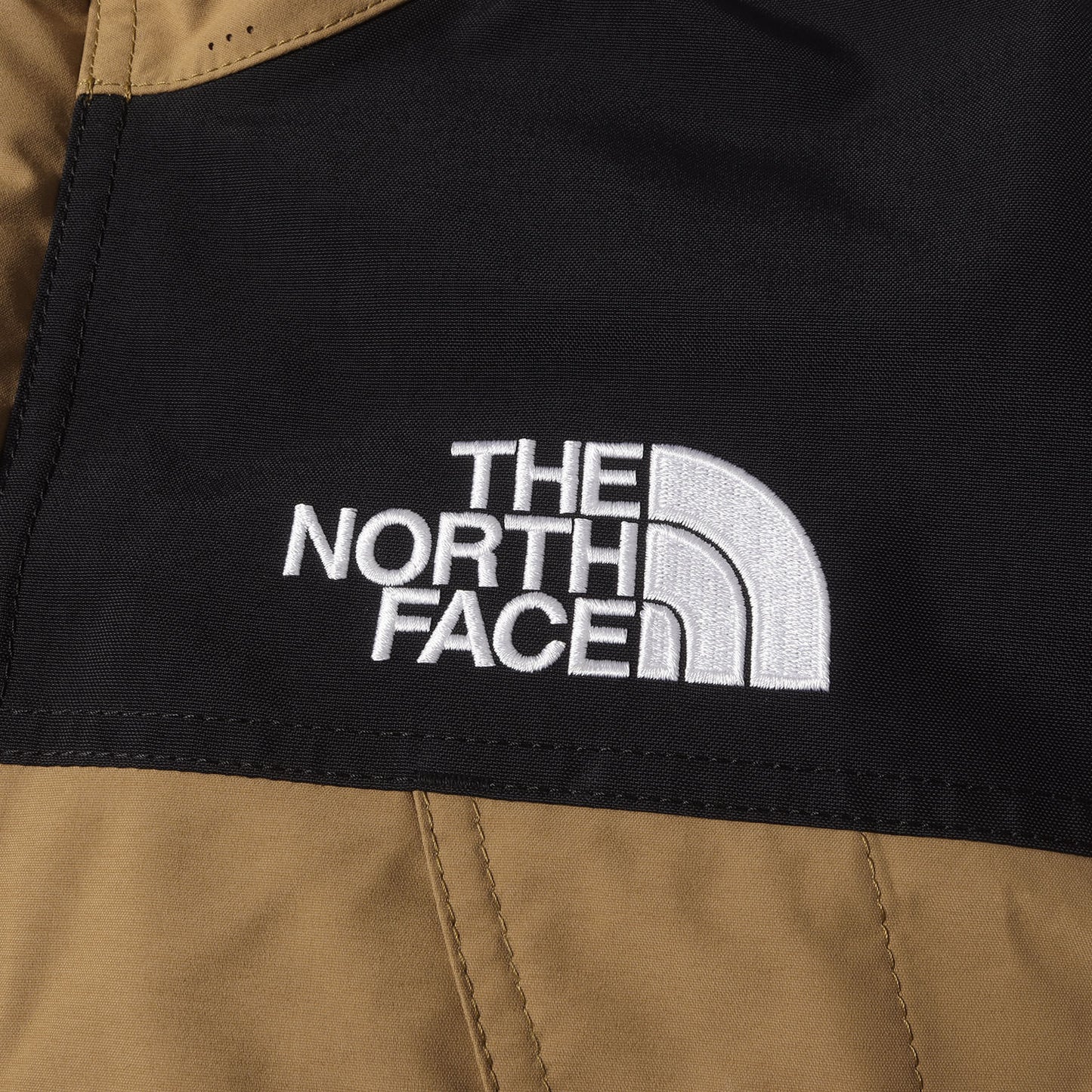 GORE-TEX マウンテン ダウンジャケット (Mountain Down Jacket)