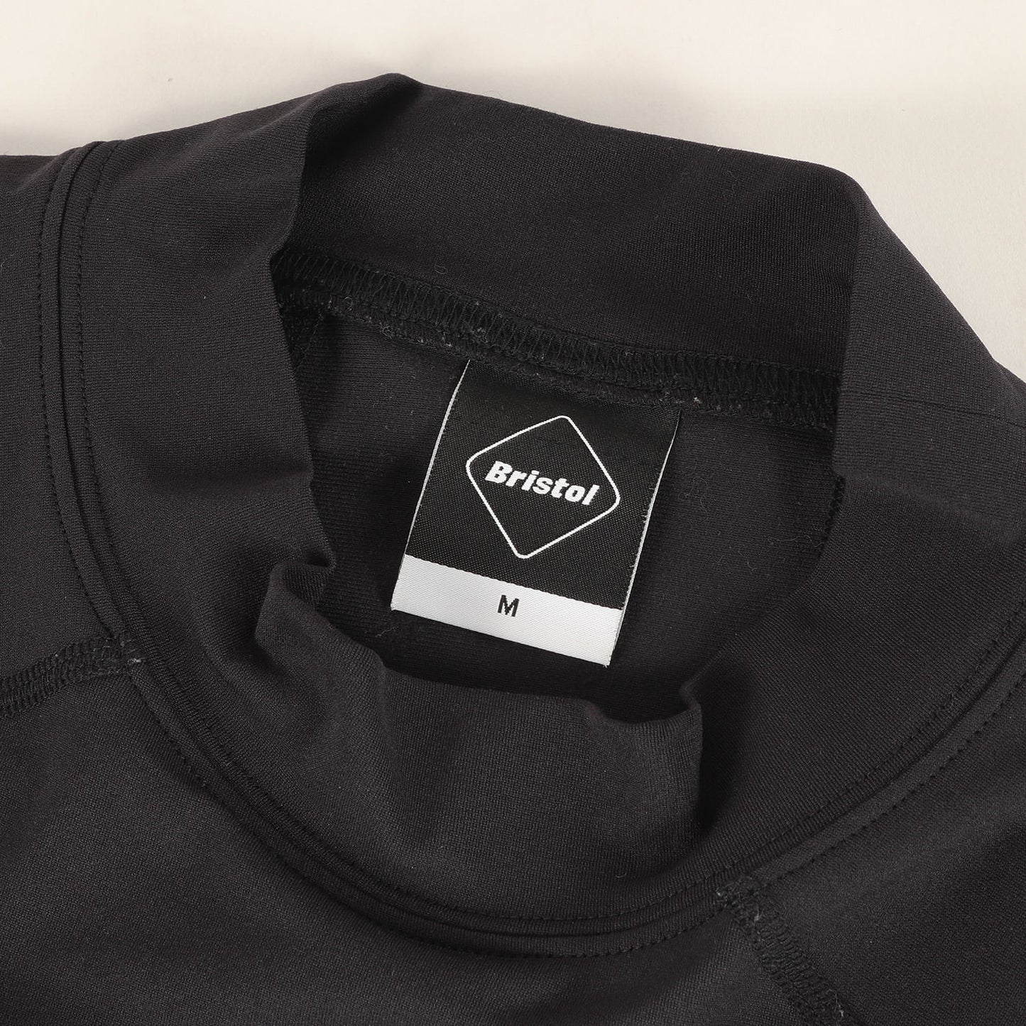 アンダーレイヤー モックネック ロングスリーブ Tシャツ(UNDER LAYER TOP)