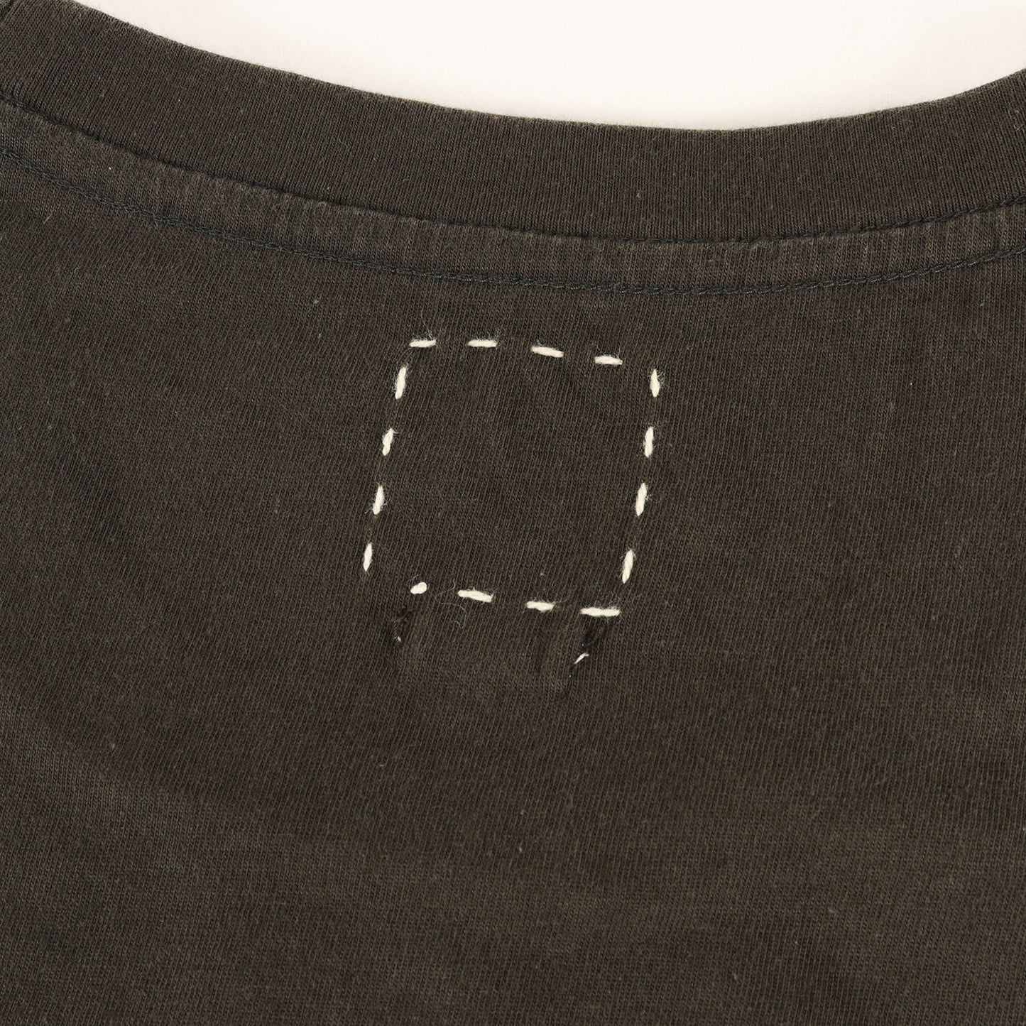 ステンシルプリントジャンボ ポケット Tシャツ(JUMBO TEE S/S STENCIL)