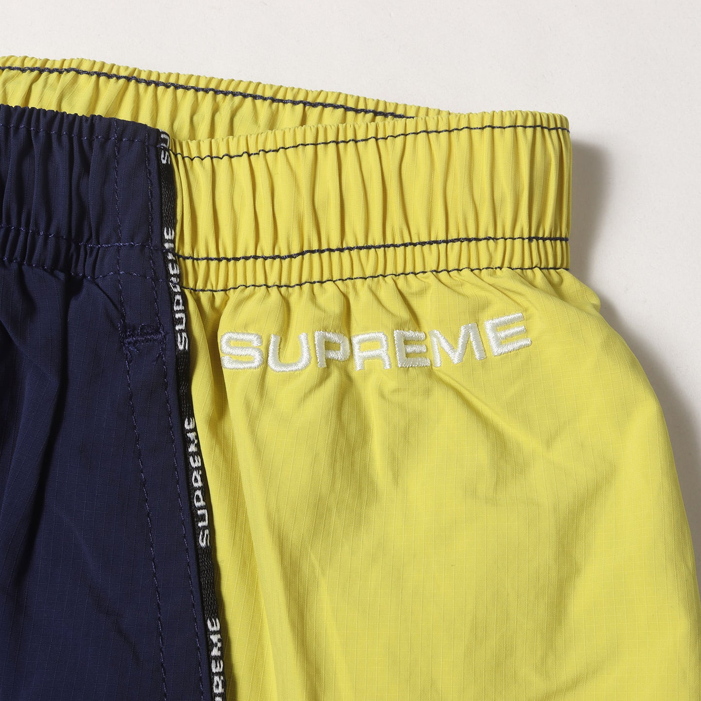 23AW ロゴパイピング ナイロン トラックパンツ(Logo Piping Track Pant)