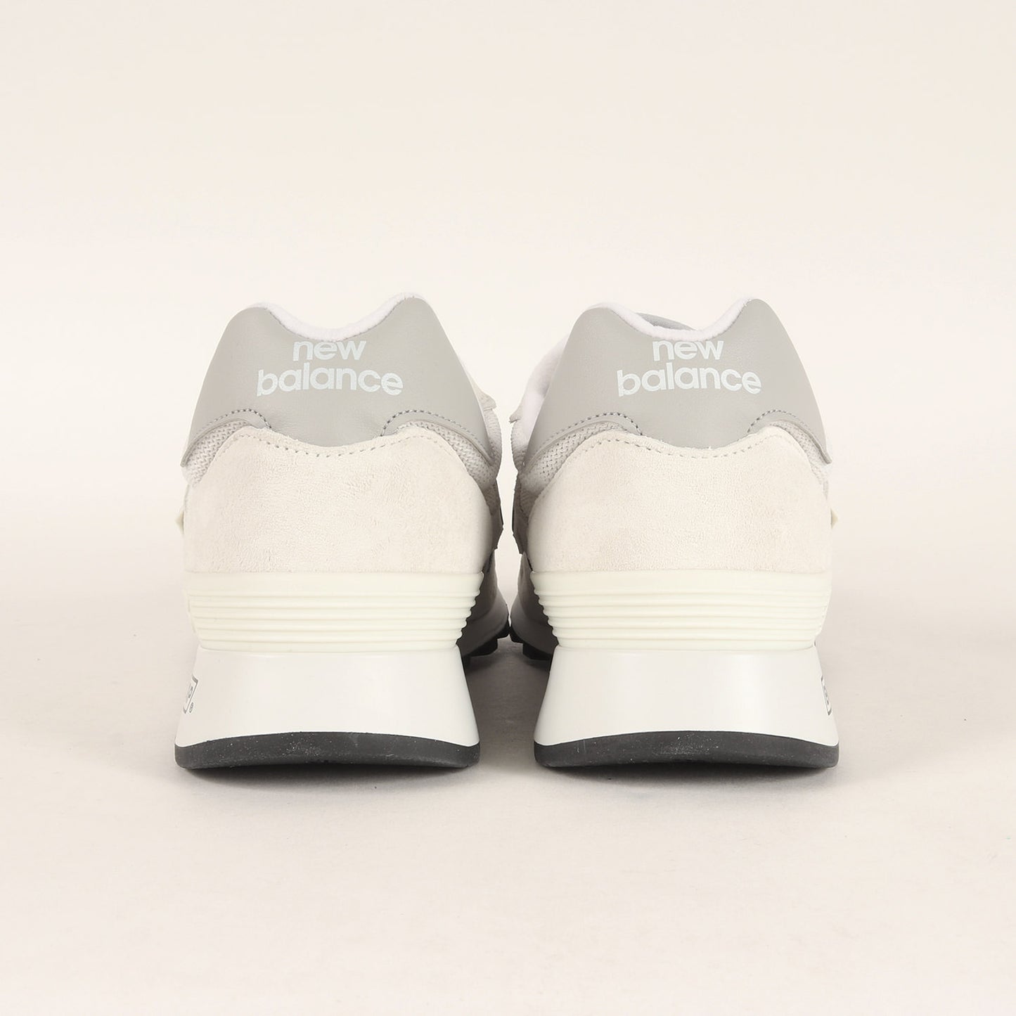 25AW U1300 WH (MADE IN USA)