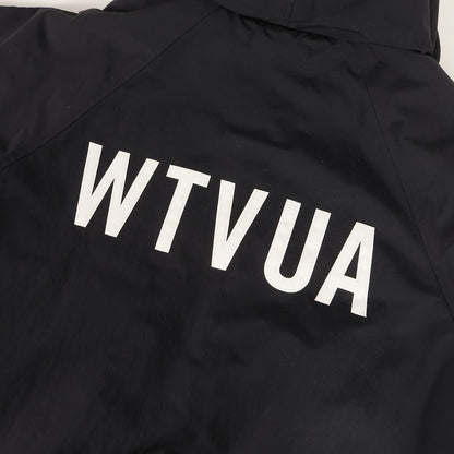 バックロゴ 裏地フリース フーデッド ジャケット(INCOM / JACKET)