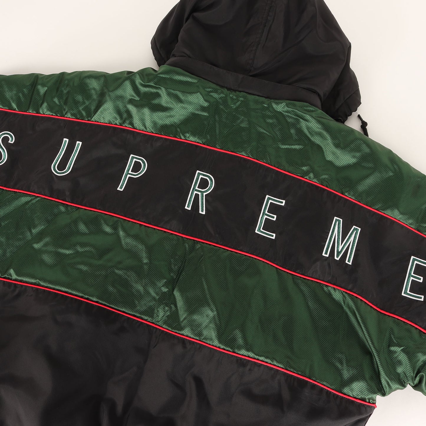 バックロゴ スポーツ パイピング 中綿ジャケット(Sports Piping Puffy Jacket)