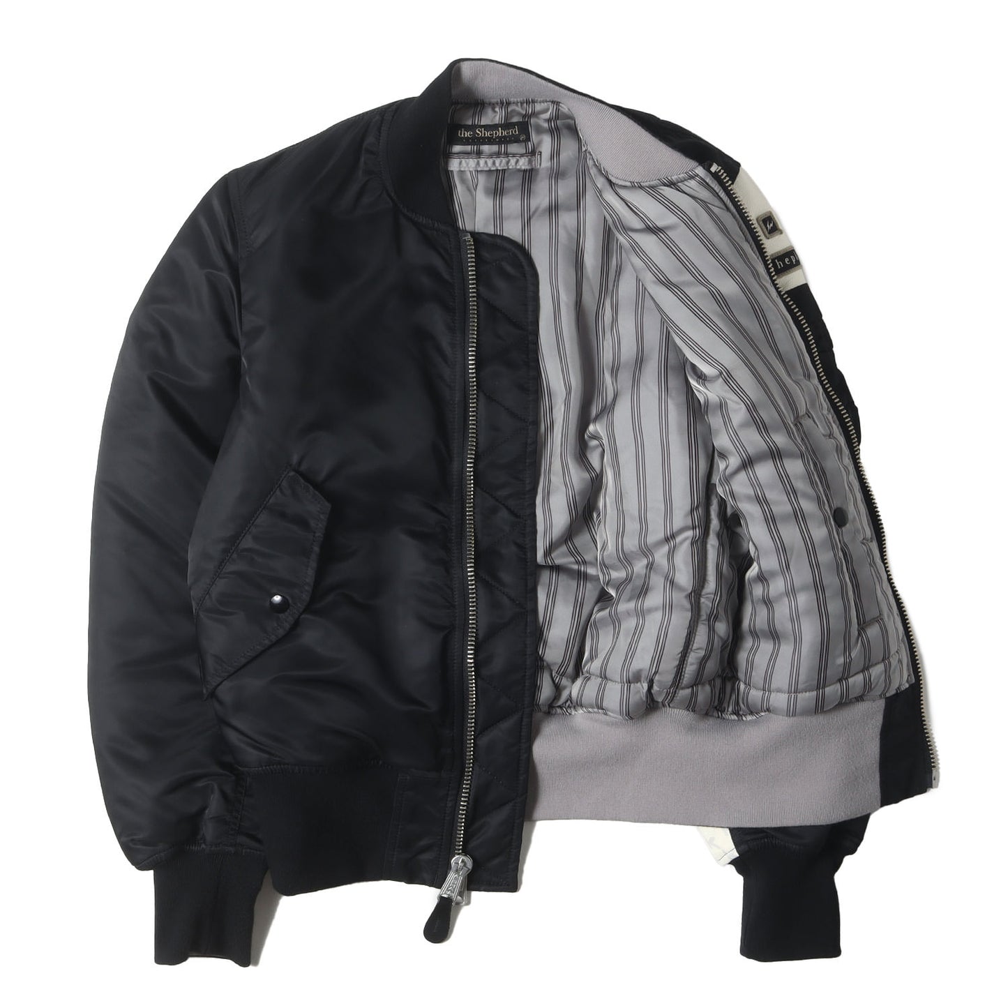 the Shepherd ×fragment design ×ALPHA 袖レザー MA-1 ボンバージャケット