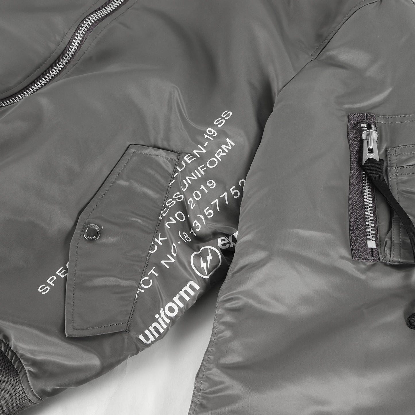 グラフィティプリント リバーシブル MA-1 フライトジャケット(GRAPHIC REVERSIBLE MA-1)