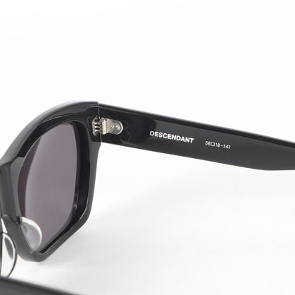 ウェリントン サングラス(DAISY SUNGLASSES)
