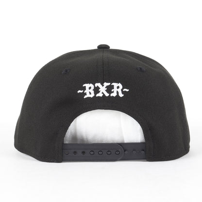 ×NEW ERA ブランドロゴ スナップバック ベースボールキャップ