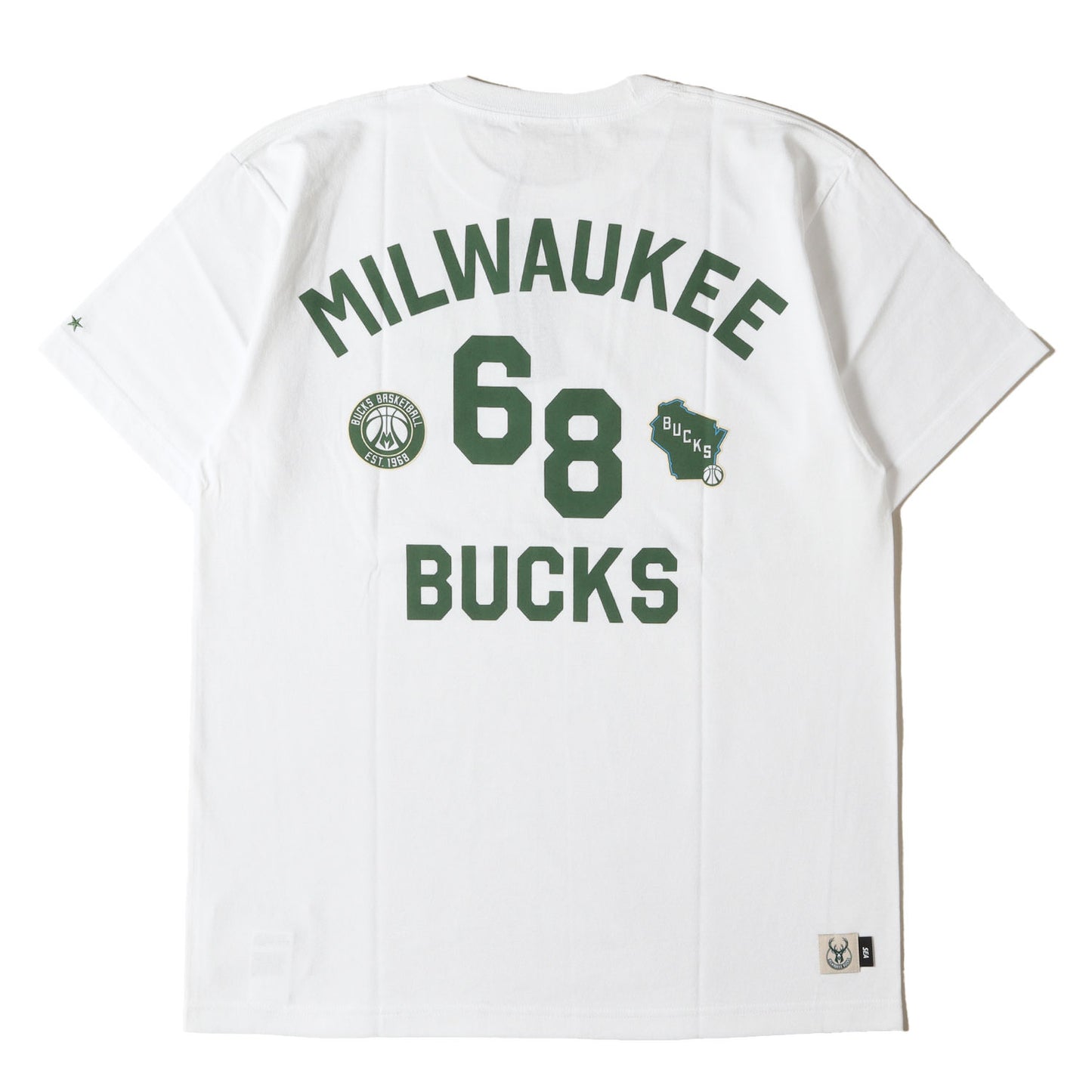 25AW ×NBA ミルウォーキー・バックス チームロゴ Tシャツ(NBA MILWANKEE TEE)