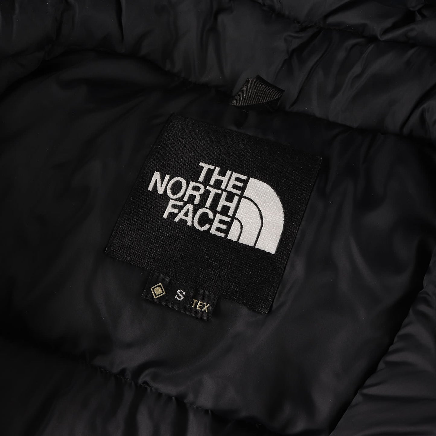 GORE-TEX マウンテン ダウンジャケット (Mountain Down Jacket)