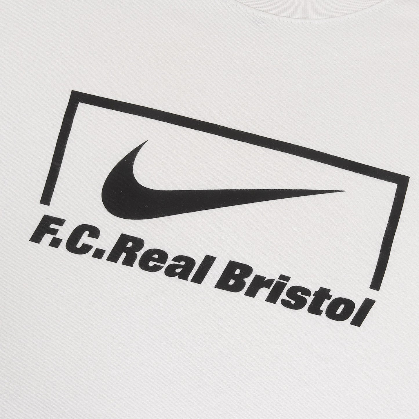 ×NIKE スウッシュ ドライフィット Tシャツ