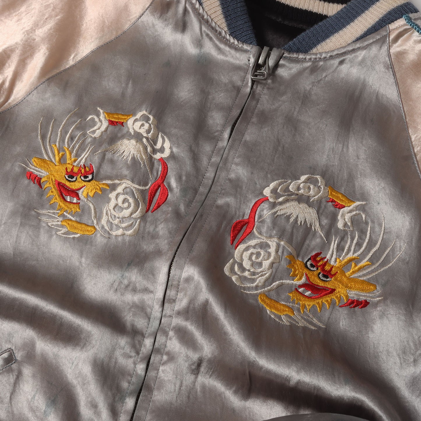 龍 刺繍 リバーシブル サテン スカジャン