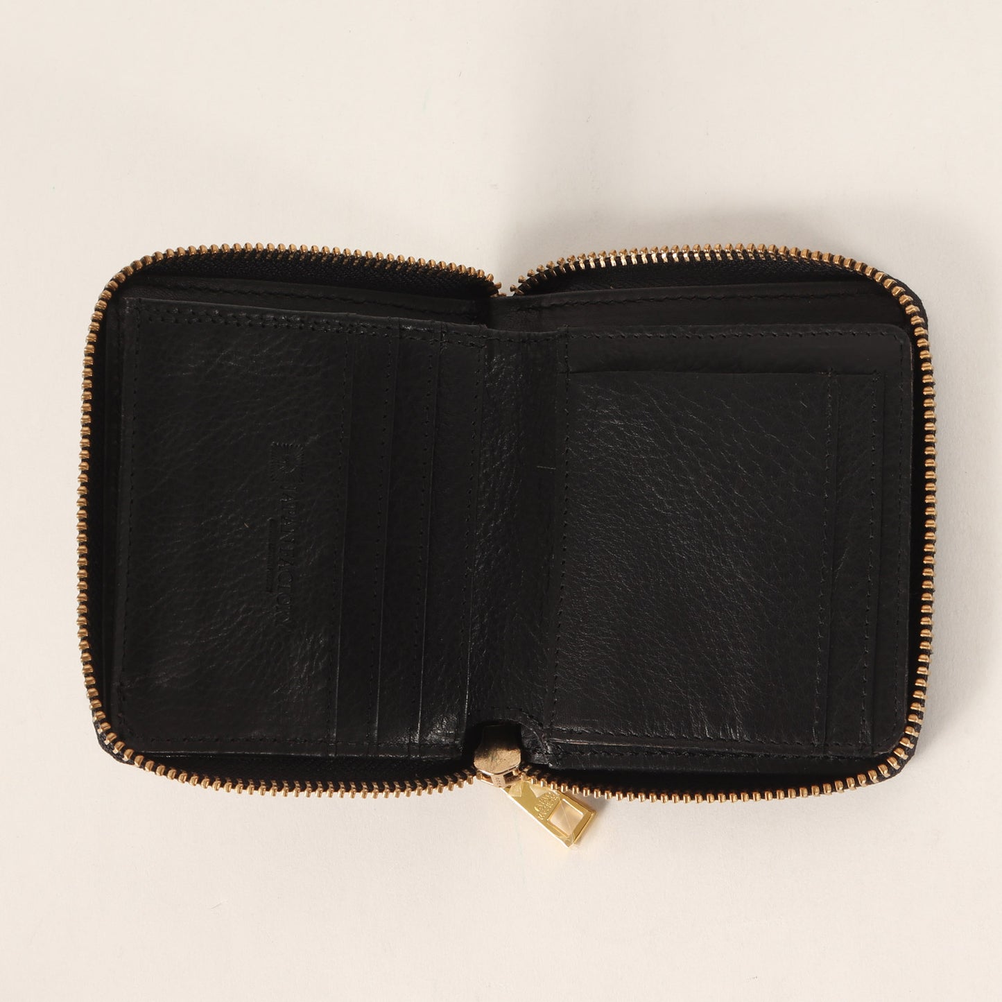 栃木レザー ラウンドジップ ウォレット / 財布(MANO)