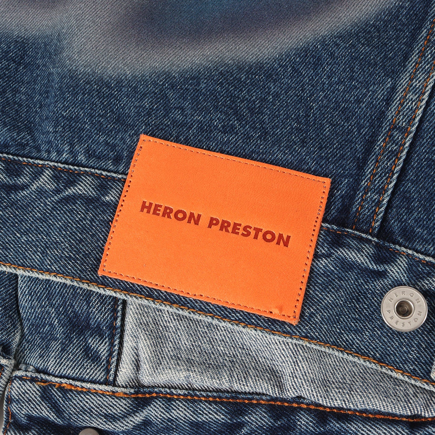 バードプリント オーバーサイズ デニムジャケット(AIRBRUSH DENIM JACKET)