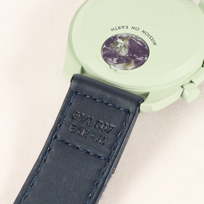 ×Swatch MISSION TO THE EARTH / 地球モデル 腕時計 / ウォッチ(SO33G100)