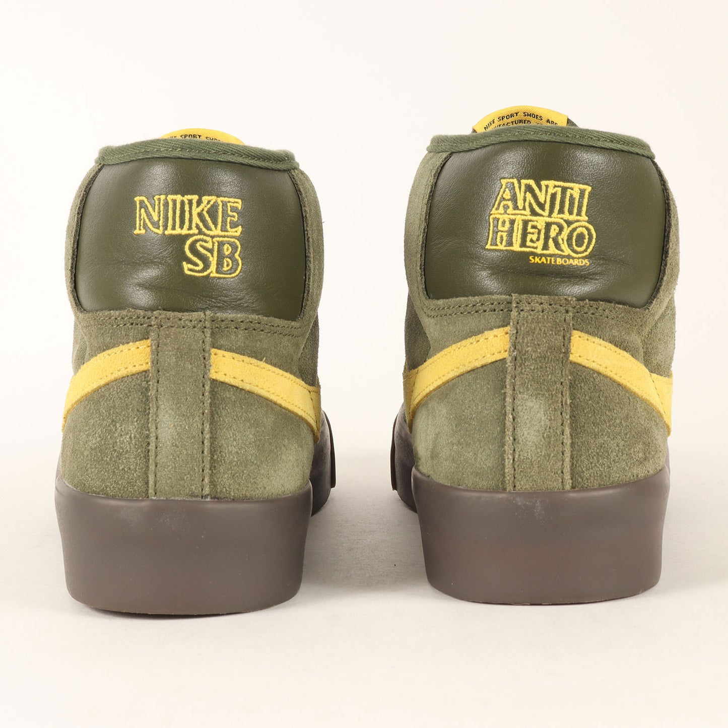 ×ANTIHERO ZOOM BLAZER MID QS (HM5838-300)