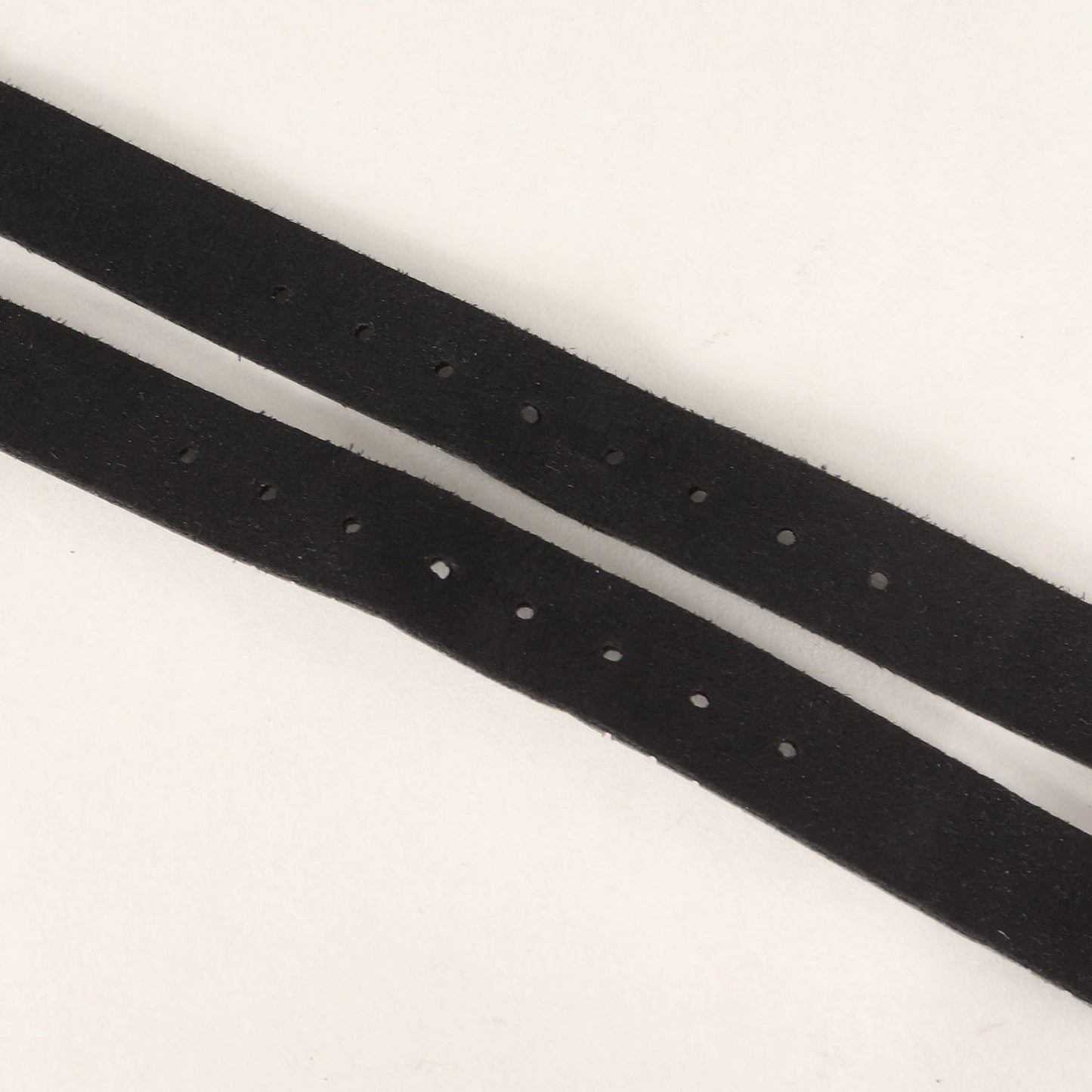 パンチングレザー ブレスレット