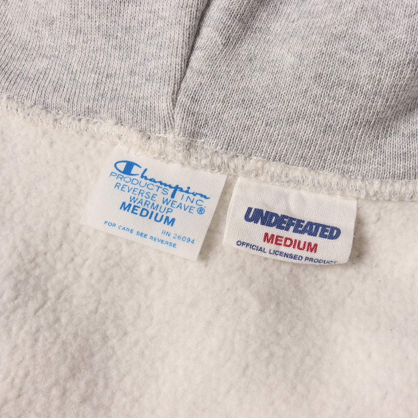 ×Champion カレッジロゴ リバースウィーブ スウェットパーカー