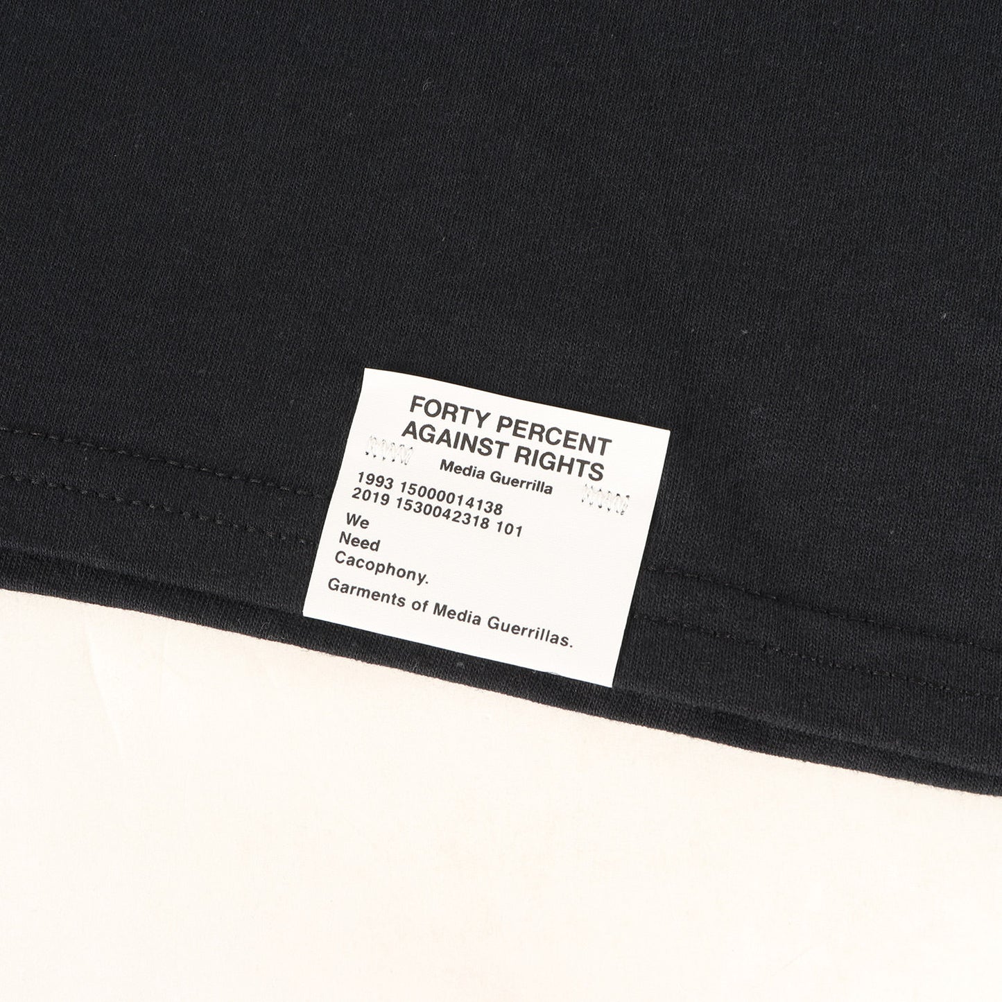 ブランドロゴ クルーネック Tシャツ