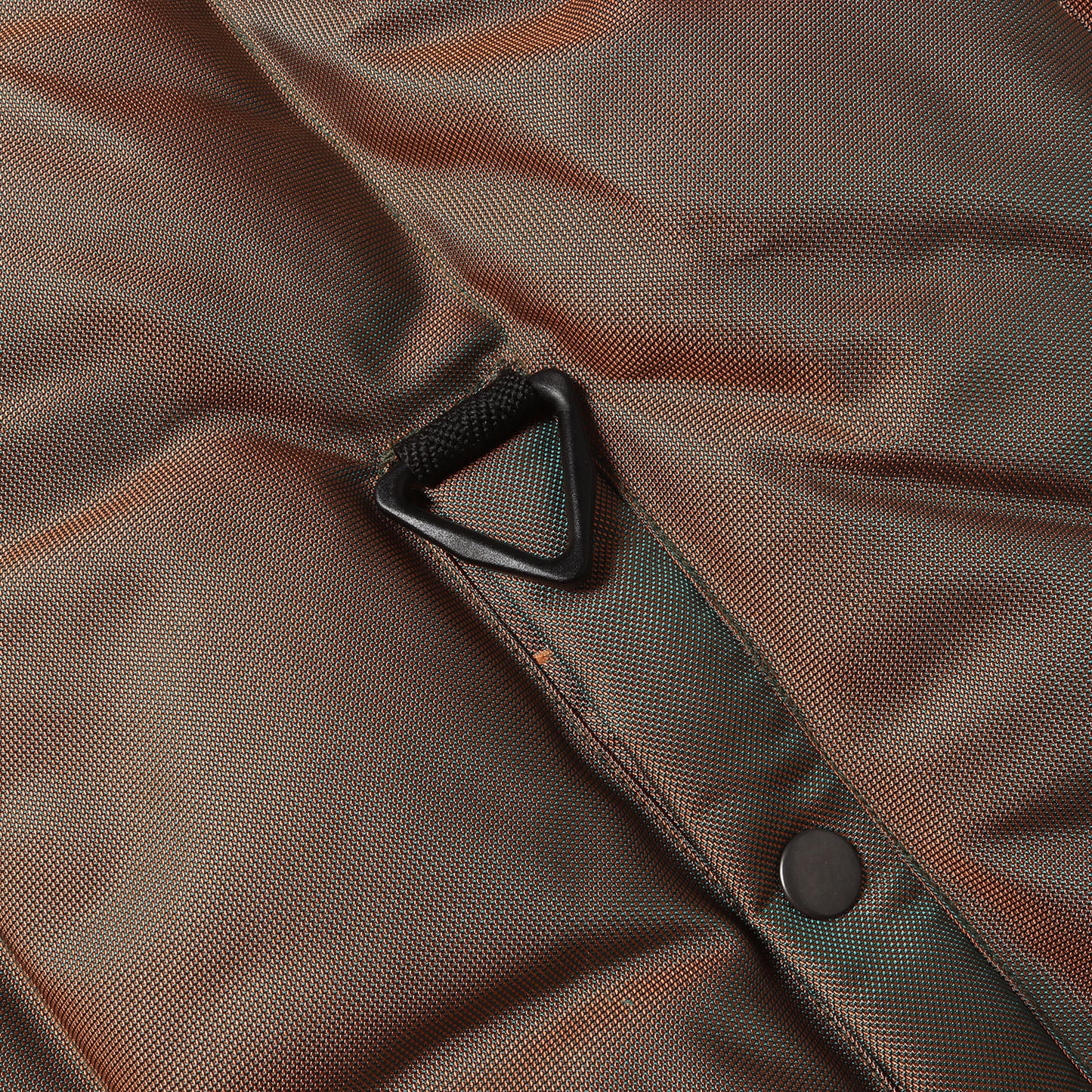 イリディセント パフィー ダウンジャケット(Iridescent Puffy Jacket)