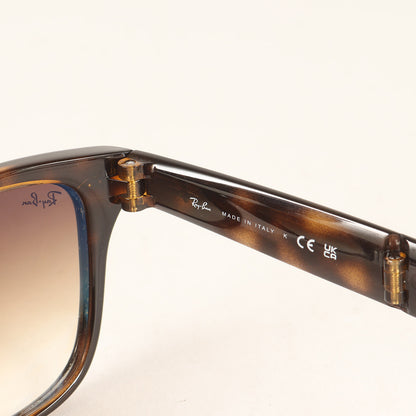 折りたたみ式 ウェイファーラー フォールディング サングラス(WAYFARER FOLDING CLASSIC RB4105 710/51)