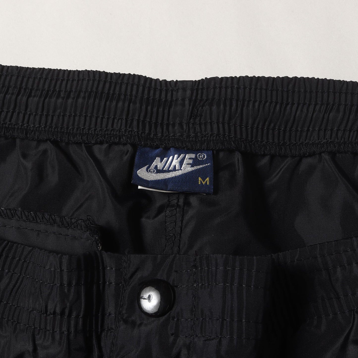 [紺タグ AJ1ブレッドカラー] 80s AIR JORDAN ウイングマークパッチ ナイロン トラックパンツ