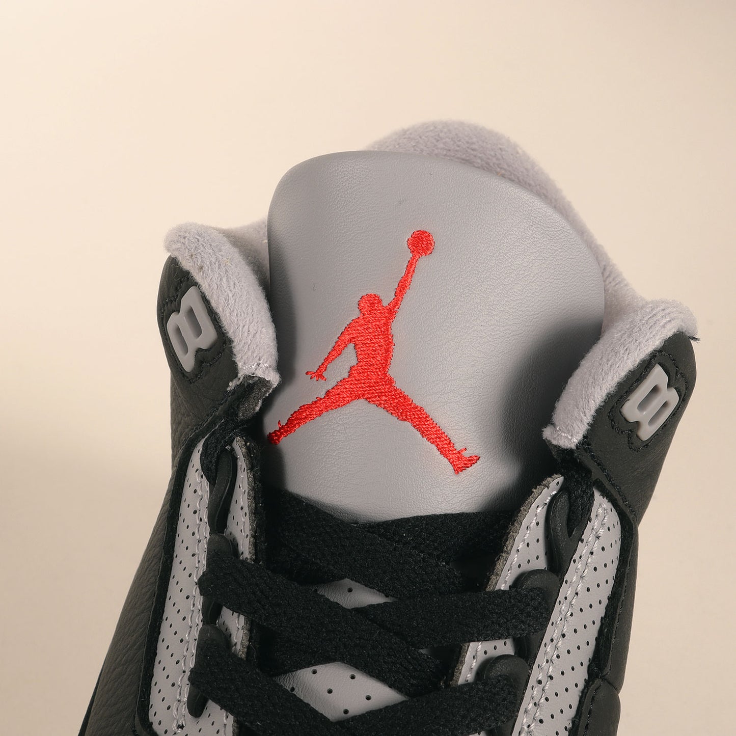 AIR JORDAN 3 RETRO BLACK CEMENT (2024年製 / DN3707-010)