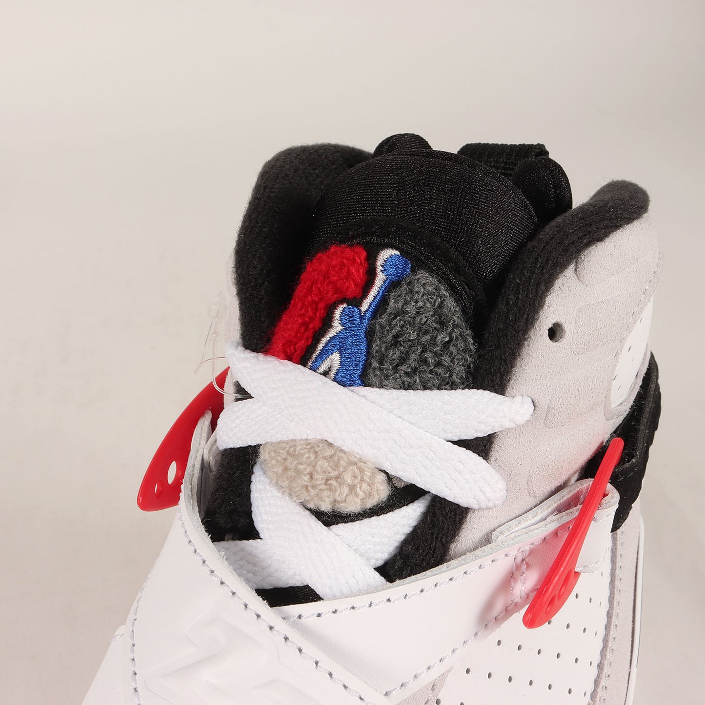 AIR JORDAN 8 RETRO Bugs Bunny (2025年製 / 305381-100)