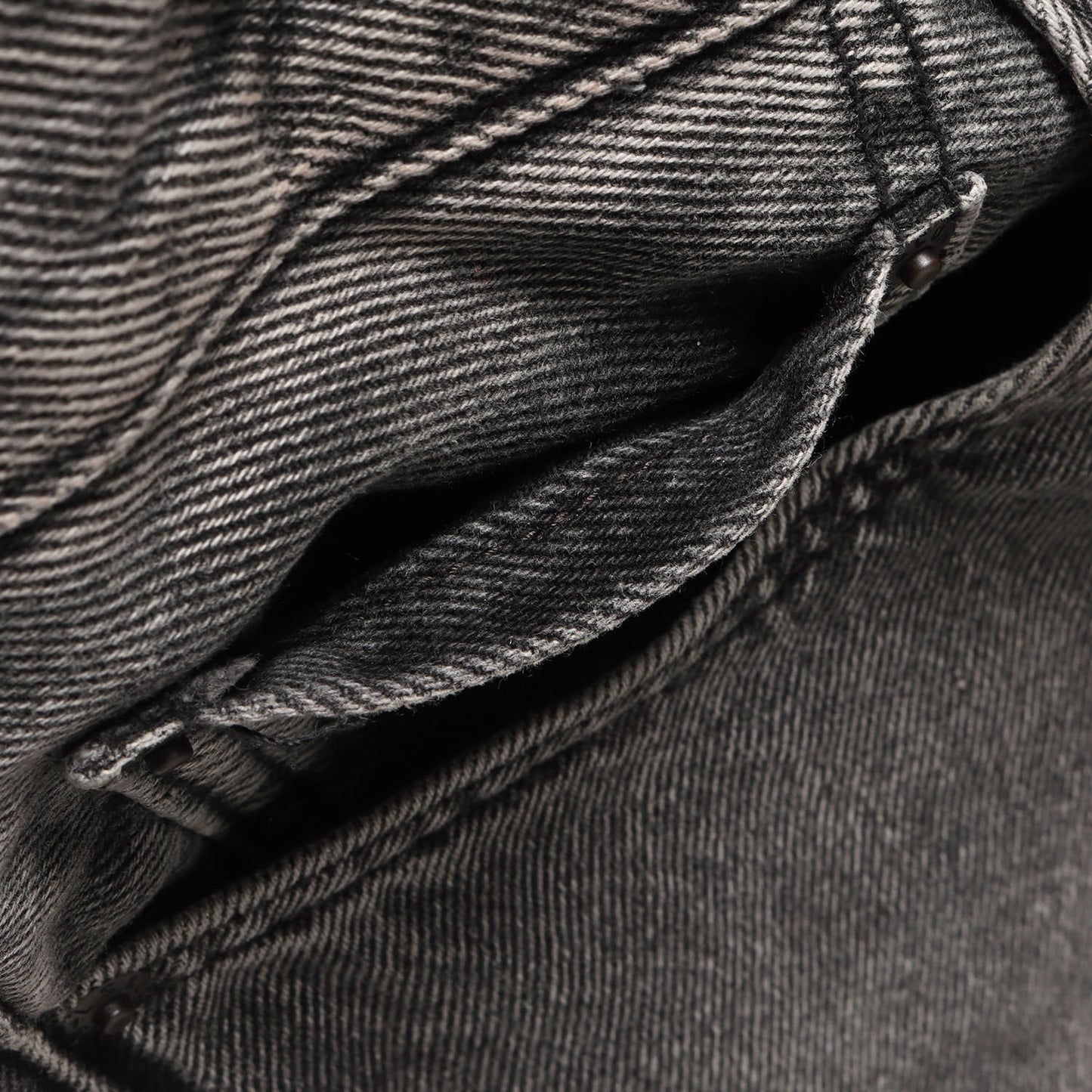 [リーバイスプレミアム] 568 STAY LOOSE ヴィンテージ加工 ルーズ ストレート デニムパンツ