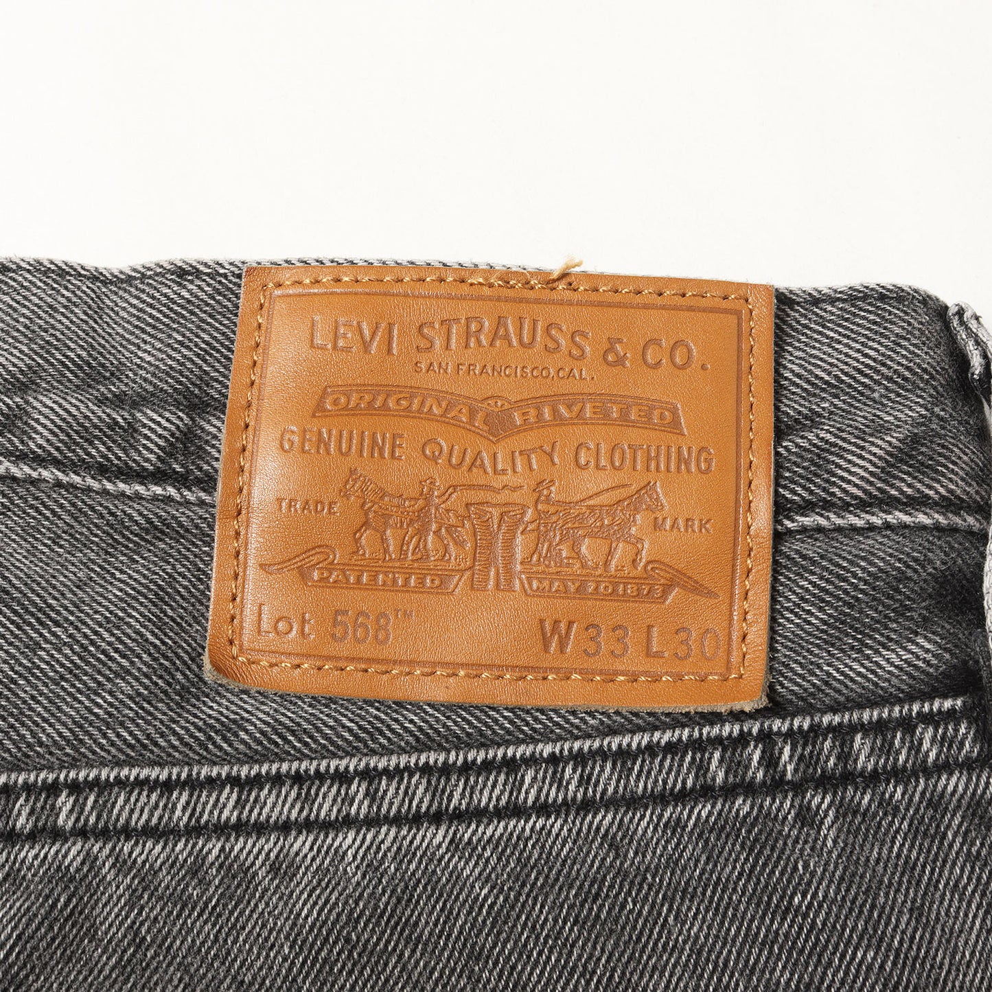 [リーバイスプレミアム] 568 STAY LOOSE ヴィンテージ加工 ルーズ ストレート デニムパンツ