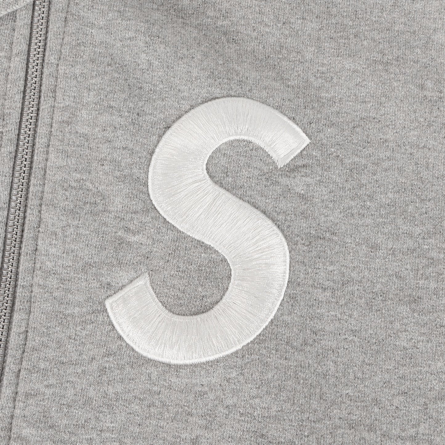 25AW Sロゴ ジップ スウェットパーカー(S Logo Zip Up Hooded Sweatshirt)