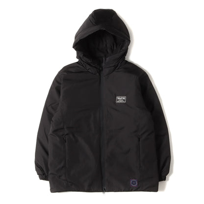25AW ロゴ刺繍 中綿入りフーデッド ジャケット(Insulated Full Zip Parka)
