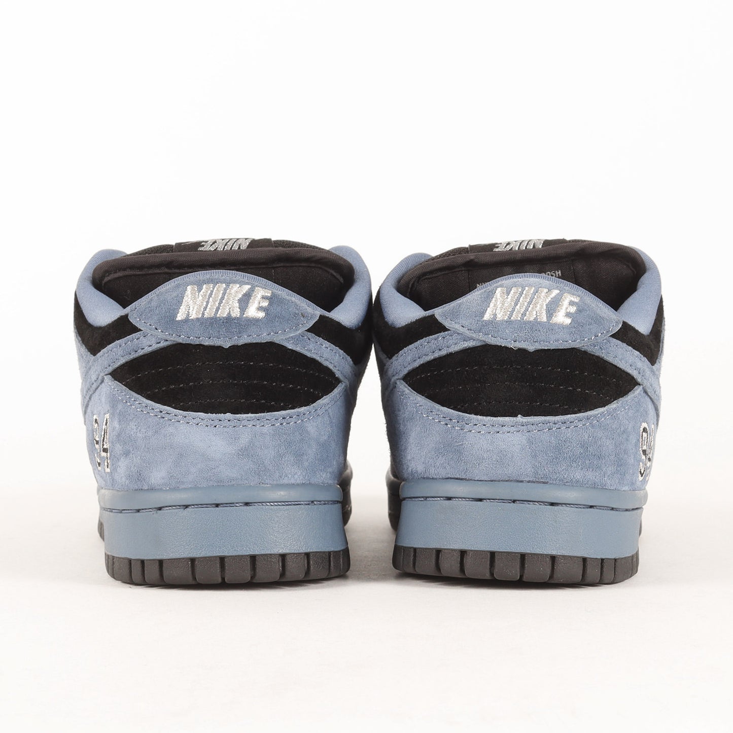 25AW ×NIKE 北米限定カラー SB DUNK LOW OG QS (HQ8487-400)