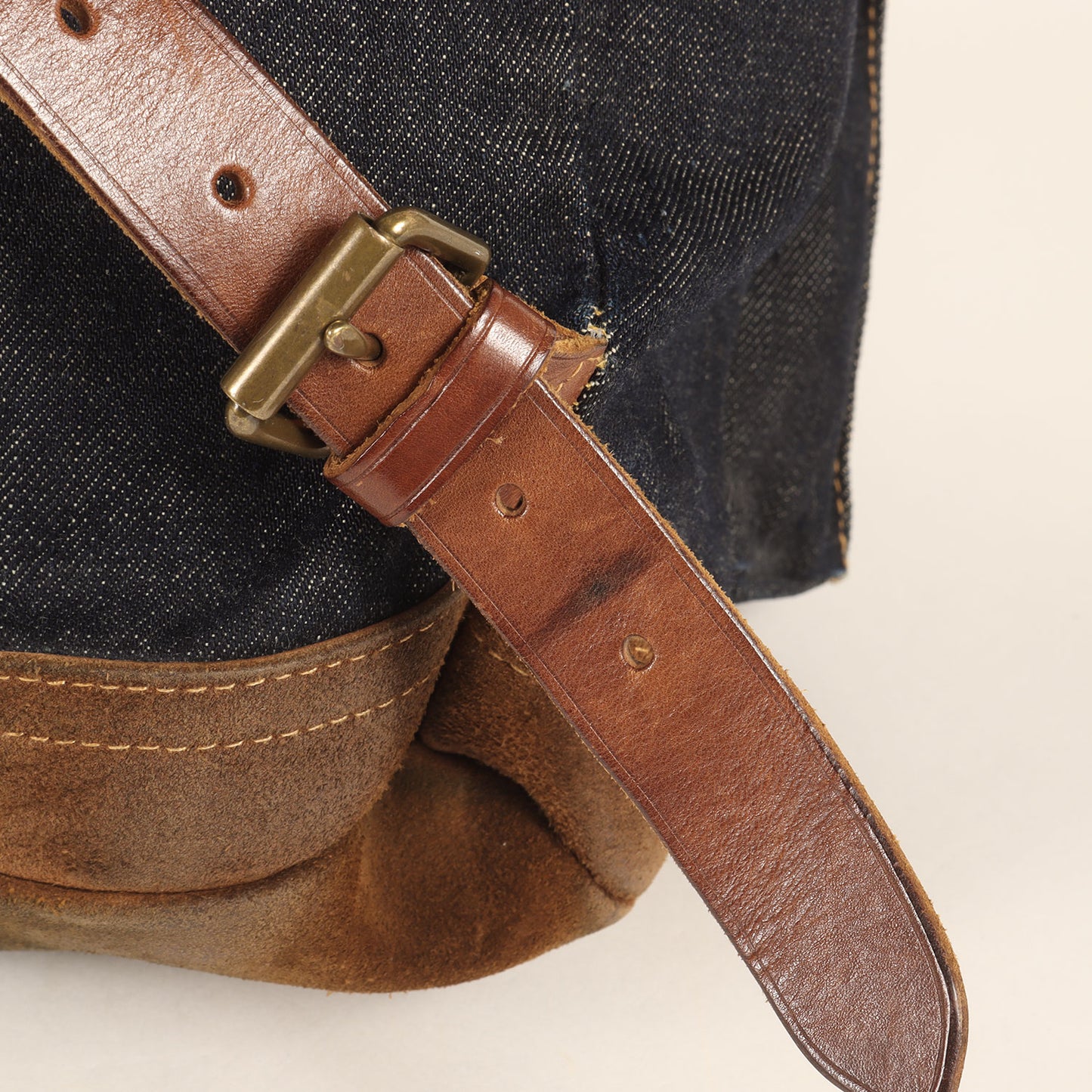 スウェード コンビ デニム リュックサック / バックパック (Denim Rucksack)