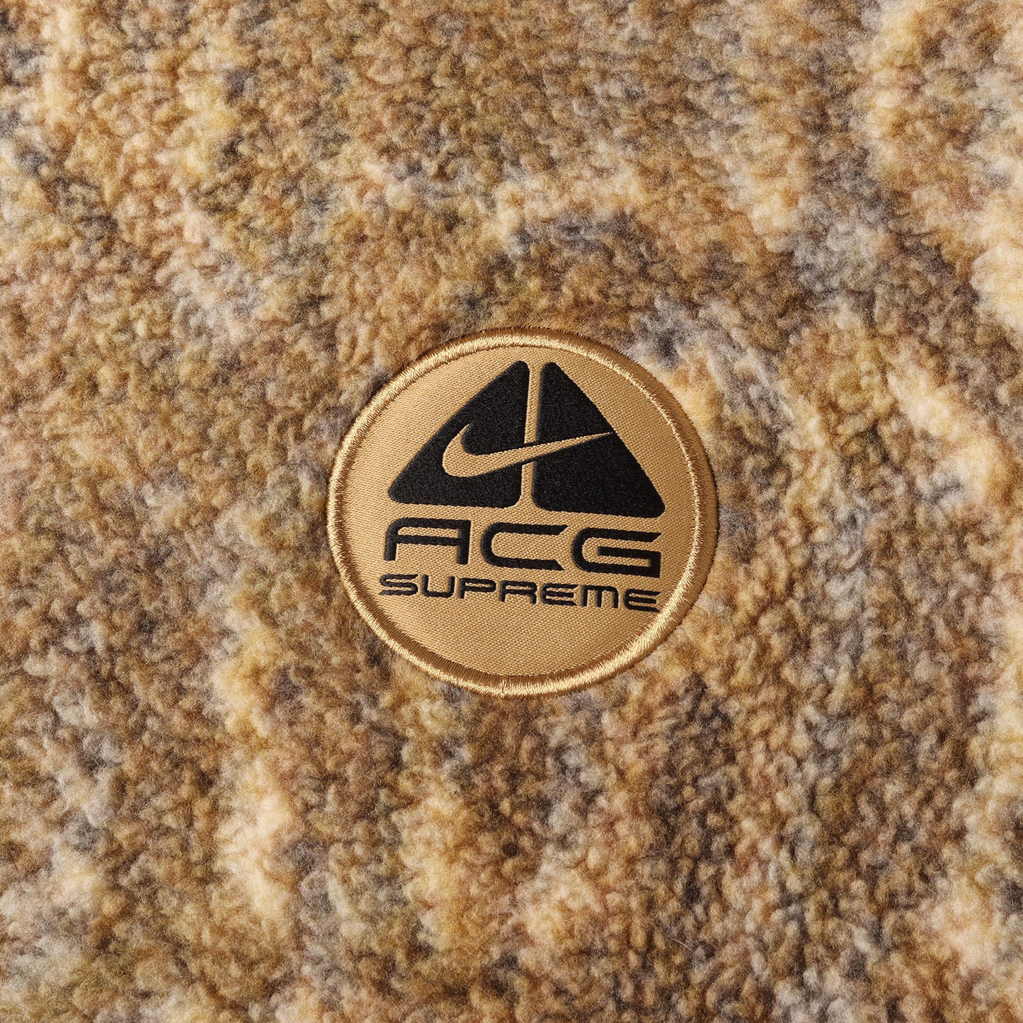 22AW ×NIKE ACG スネーク柄 フリースボア プルオーバージャケット(Fleece Pullover)