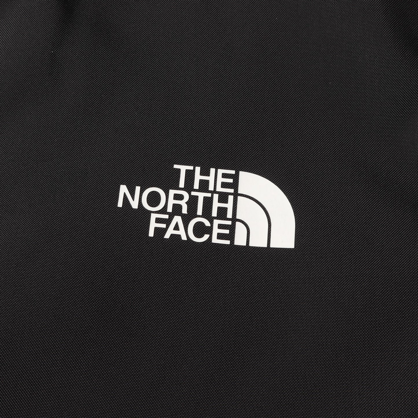 ナイロン コーチジャケット (The Coach Jacket)