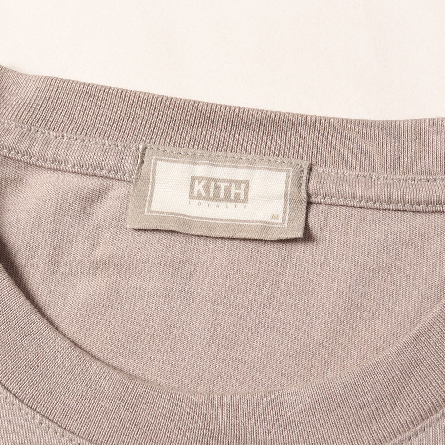 フロッキープリント BOXロゴ ロングスリーブ Tシャツ(Classic Logo Long Sleeve Tee)