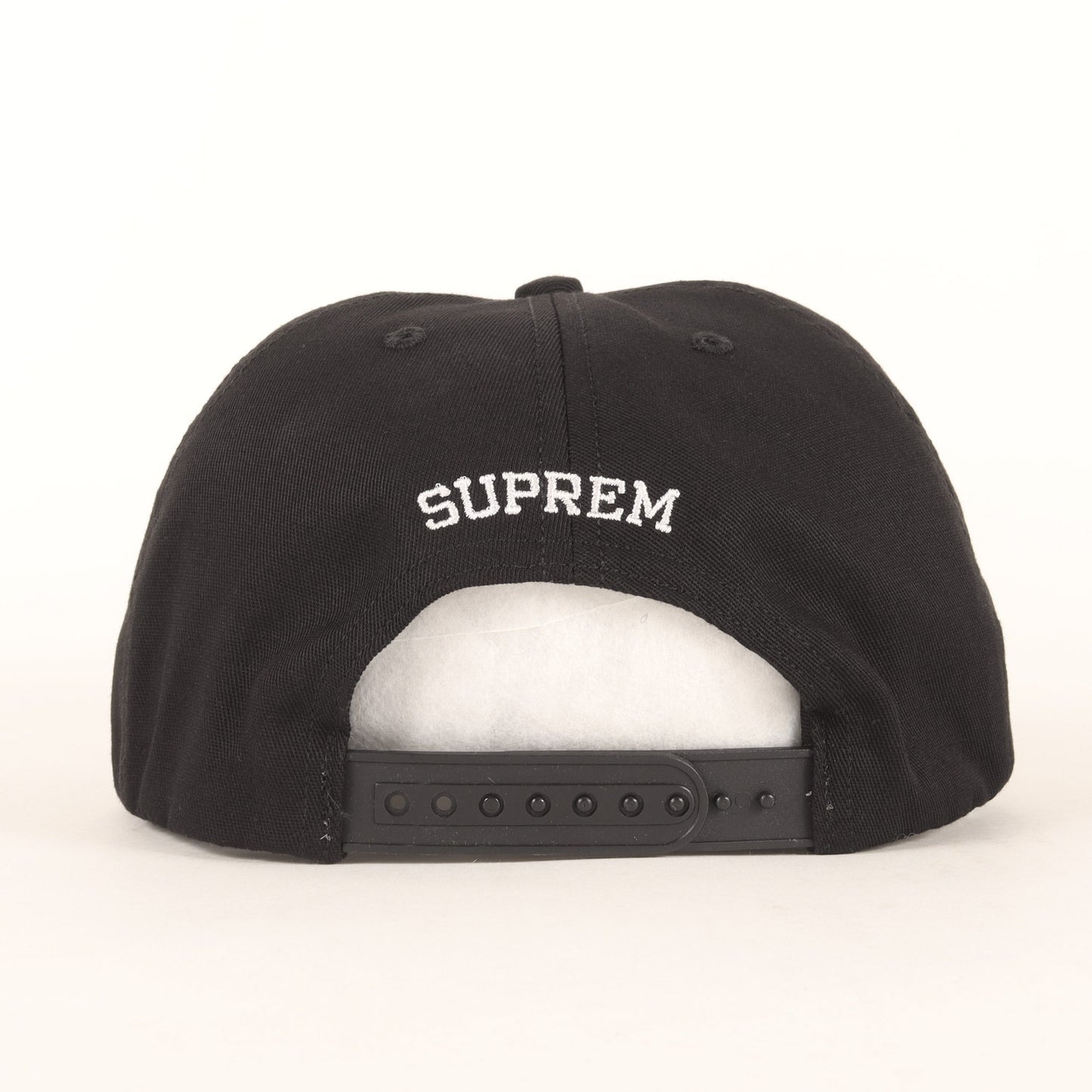 ×FUTURA フューチュラロゴ 5パネルキャップ(Futura Logo 5-Panel)