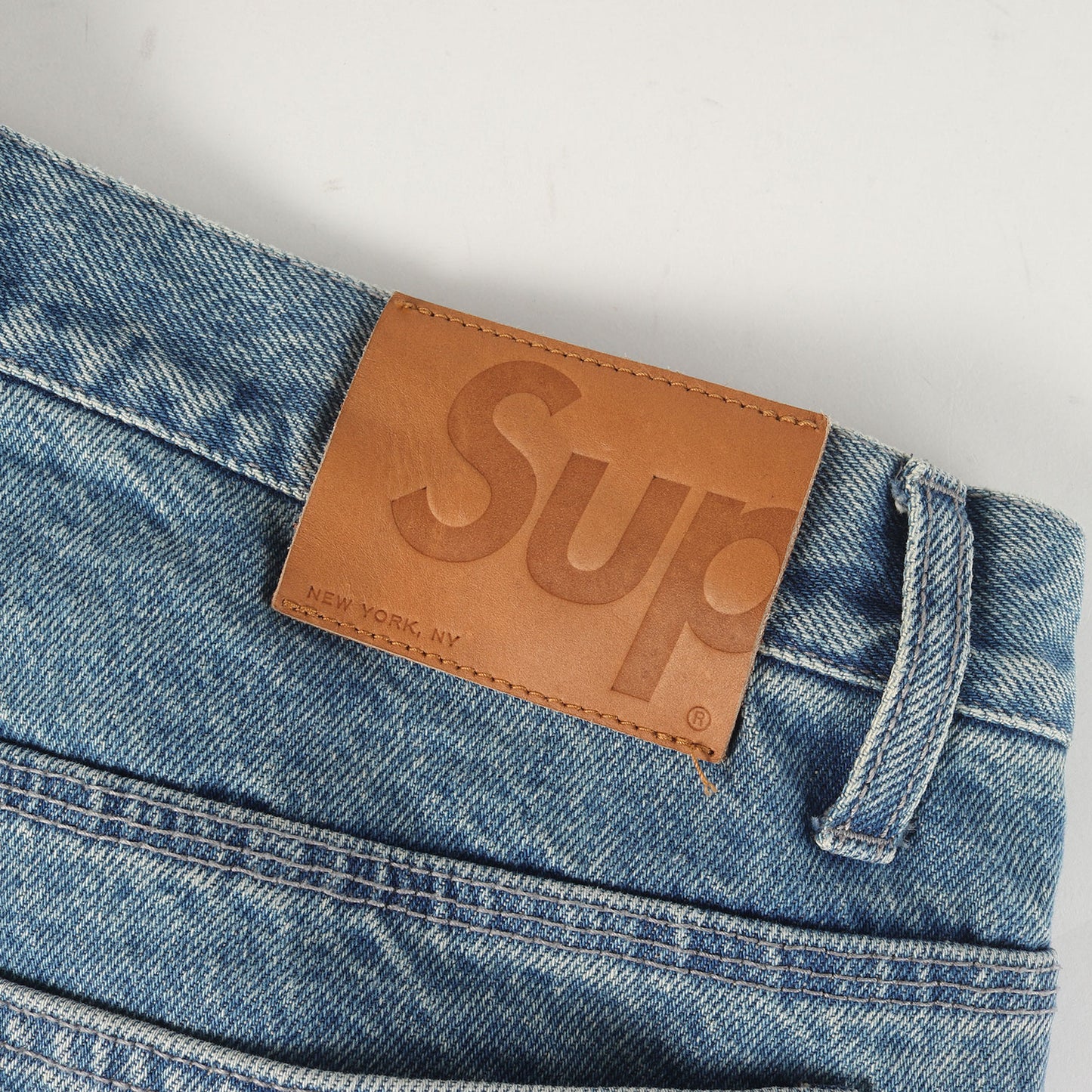 21SS ハンドスタイルロゴ ウォッシュド デニム ペインターショーツ(Handstyle Denim Painter Short)